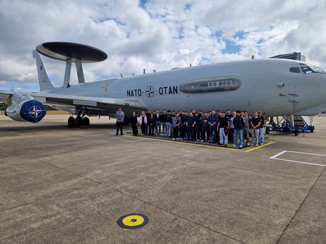 Erkundung der NATO-Airbase in Geilenkirchen